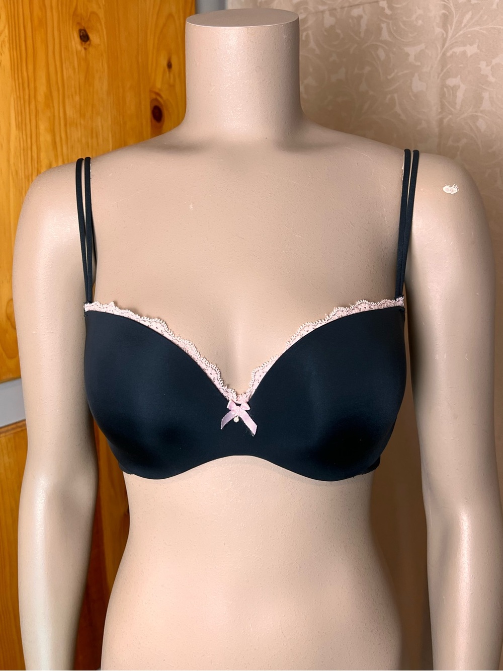 34D | Victoria's Secret 'Padded Demi' Black and Pink Lace Push-Up Bra